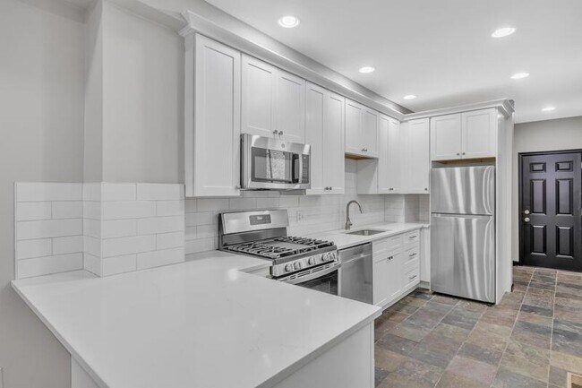 Foto del edificio - 417 N Chester St