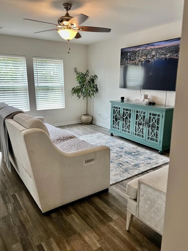 Photo - 15 Harvest Ridge Dr House