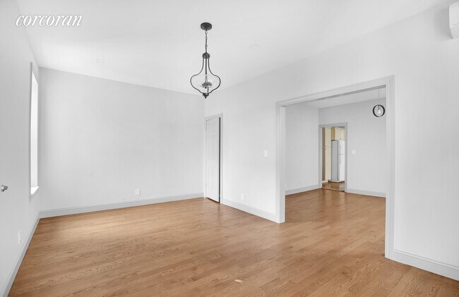 Building Photo - 164 Schenck Ave