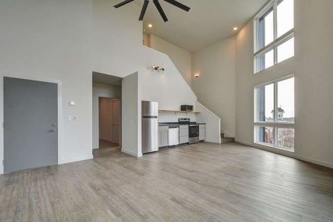 Foto del edificio - 2 Story Penthouse at The Madison