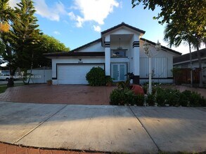 Building Photo - 8900 NW 148th Terrace