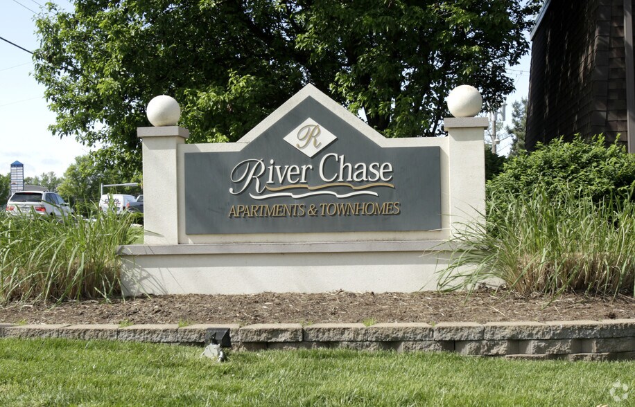 River Chase Rentals Florissant, MO