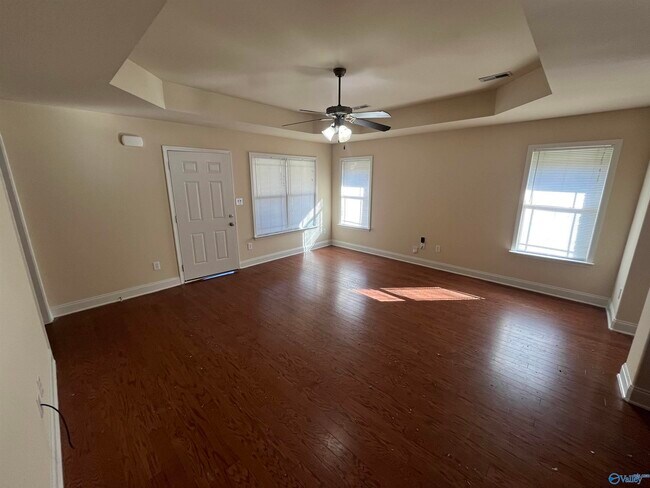 Foto del edificio - 29886 Park Hill Dr