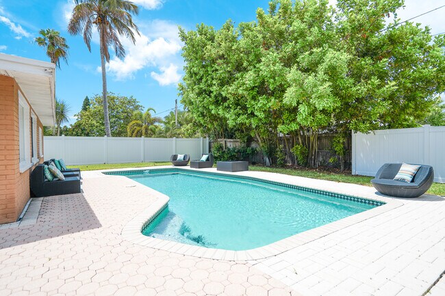 Foto del edificio - 455 81st Ave