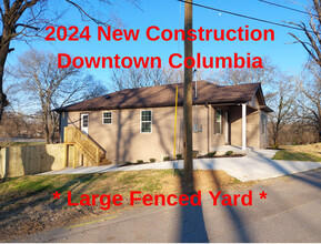 Building Photo - 130 W 1st St