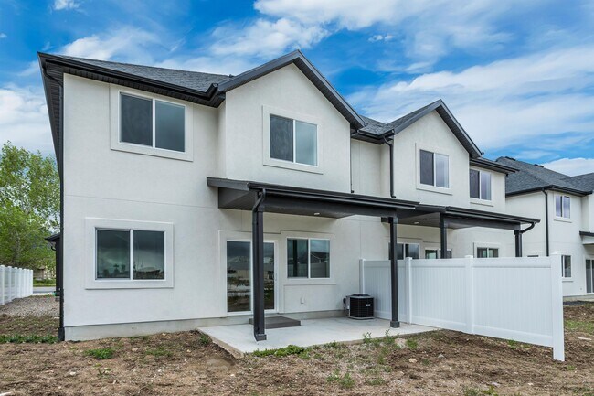 Foto del edificio - 1178 W 1130 S St