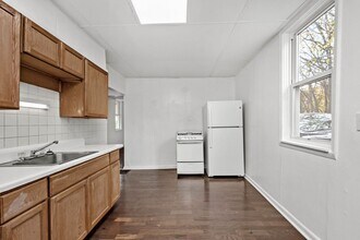 Building Photo - 124 Fitler St