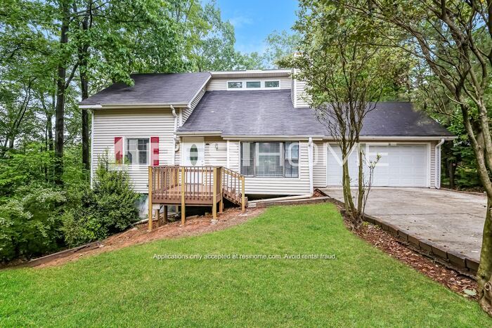 Primary Photo - 1543 Squire Ct