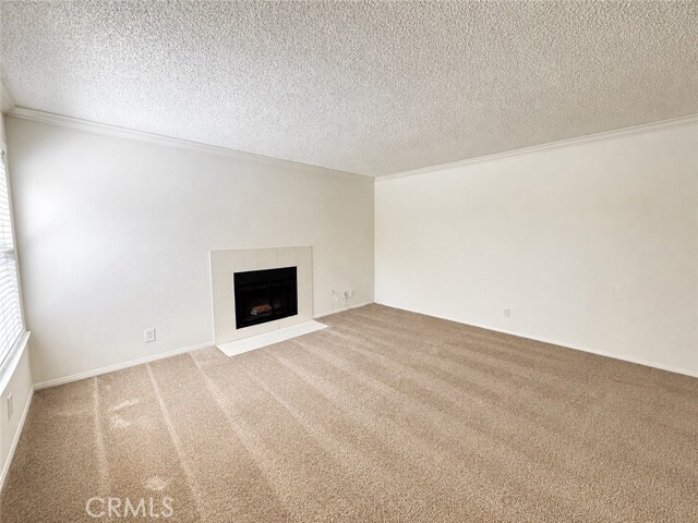Foto del edificio - 10655 Lemon Ave