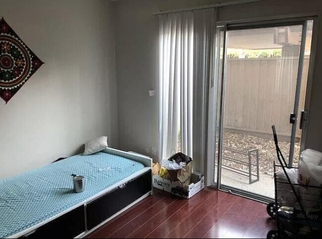 Foto del edificio - 120 Saratoga Ave