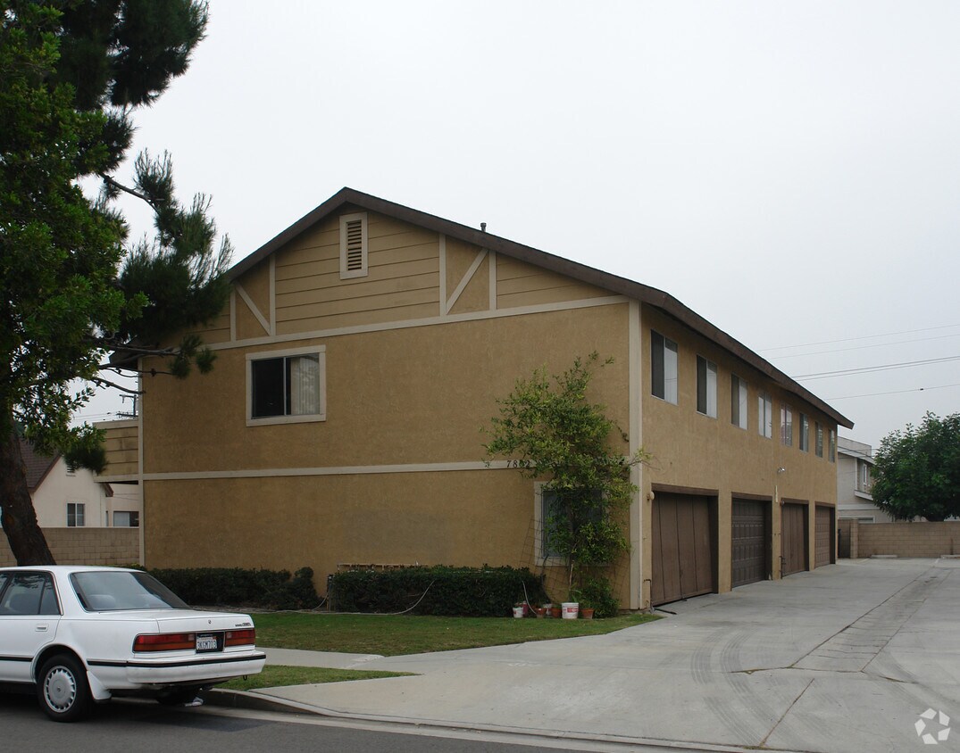 Primary Photo - 7882 15th St