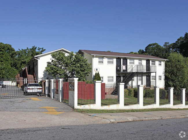 Foto del edificio - Manor III Apartments