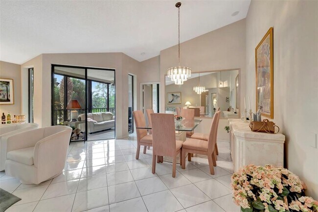 Foto del edificio - 5131 Europa Dr