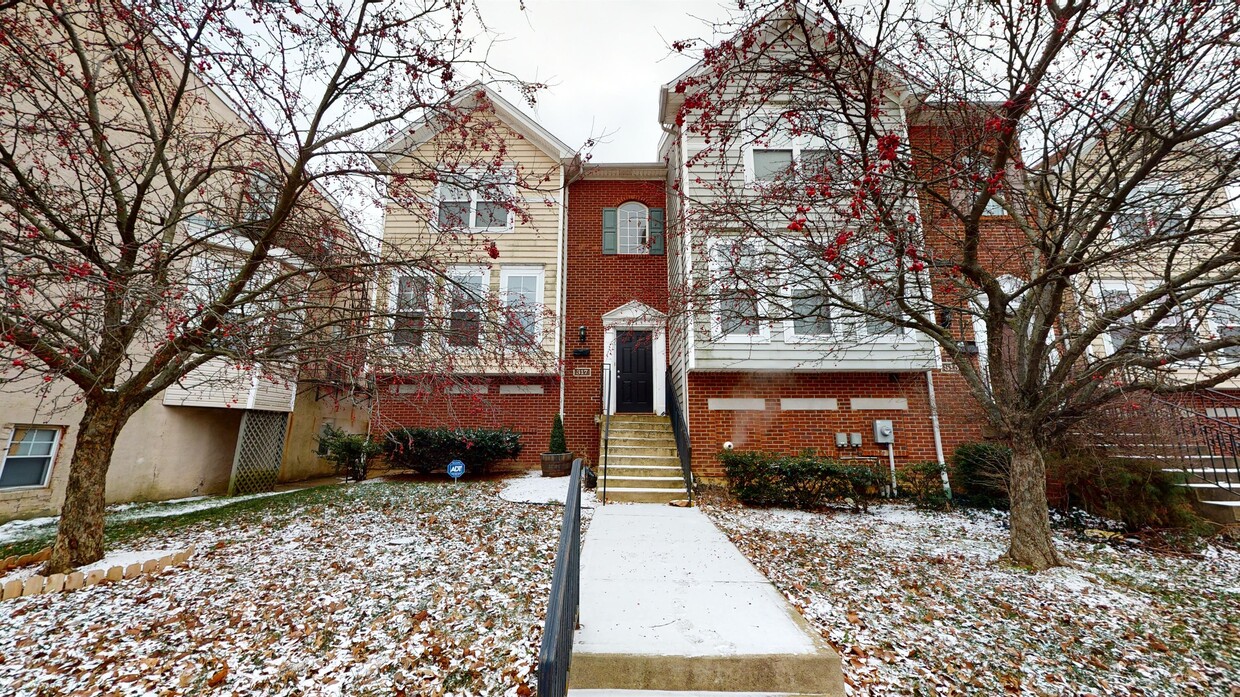 Primary Photo - 817 William Howard Taft Rd