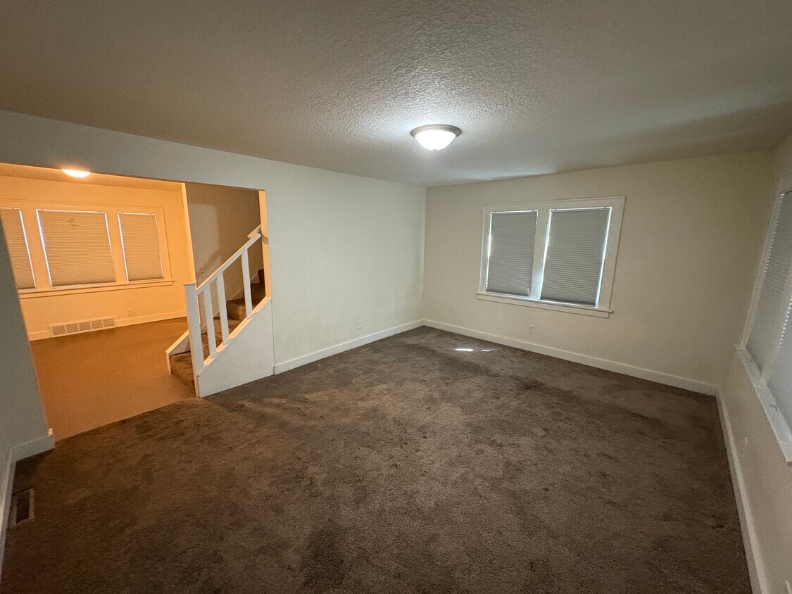 Foto principal - 516 Cutler St
