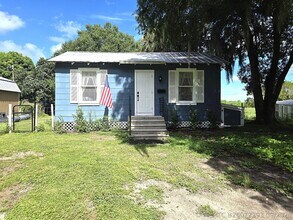 Building Photo - 2219 Co Rd 721