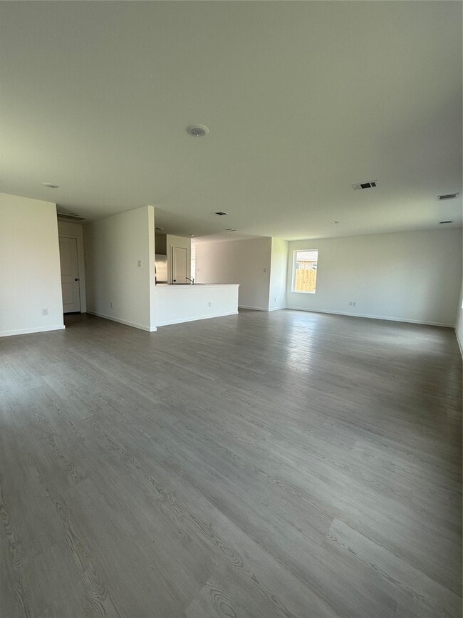 Building Photo - 3061 Fantasy Ter Dr