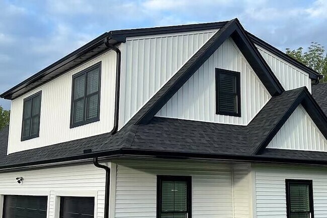 Foto del edificio - 222 Brookview Dr