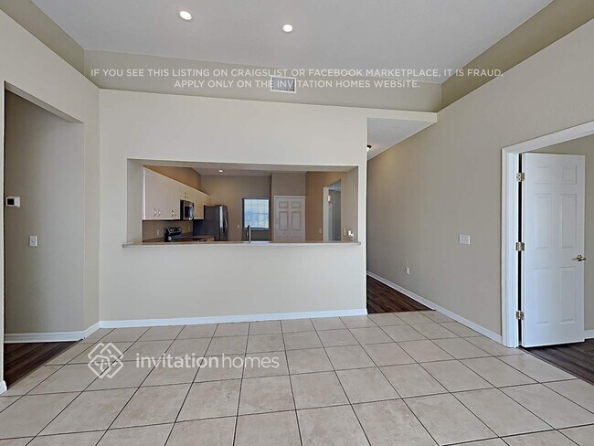 Foto del edificio - 7435 Gingko Ave