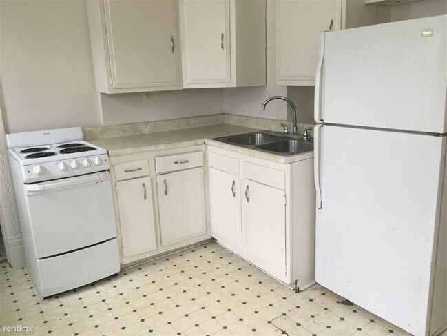 Foto del edificio - 311 W Mason St