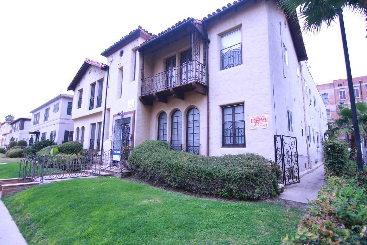 88 Apartments for Rent in Miracle Mile, CA Westside Rentals