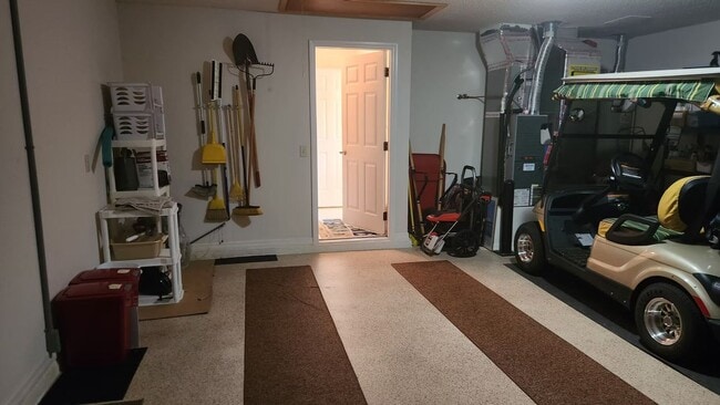 Building Photo - 916 Eastmont Ct