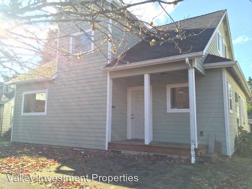 Primary Photo - 2442 Agate St