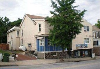 Building Photo - 147 N Main St