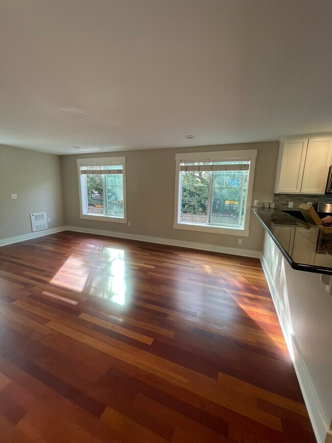 Foto del edificio - 401 NW 101st St