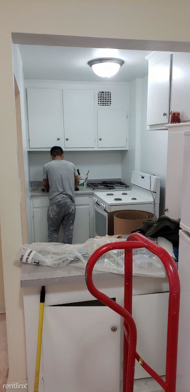 Foto del edificio - 1 br, 1 bath Apartment - 2790 Bragg St 2