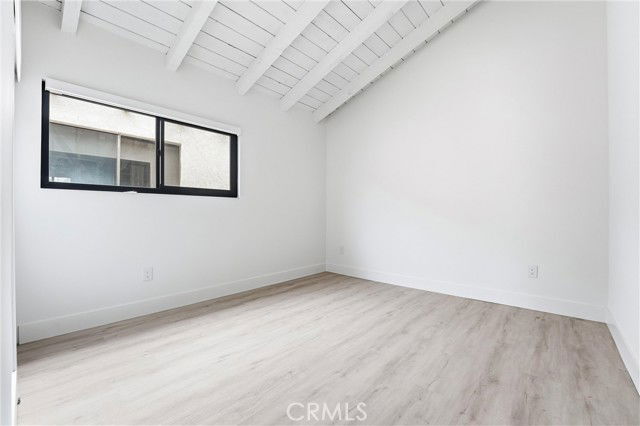 Building Photo - 613 Marigold Ave