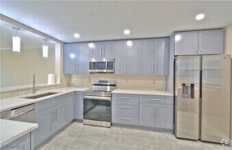 Building Photo - 776 Landover Cir