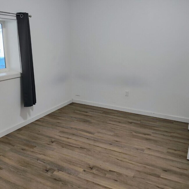 Dormitorio 1 - 154 High Forest St