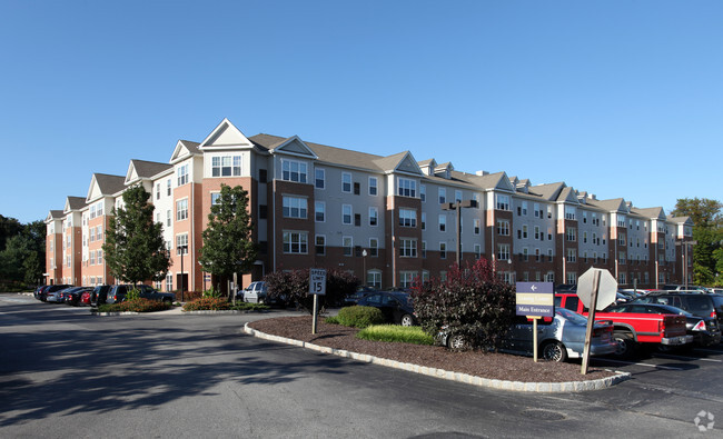 Building Photo - The Edge at West Chester