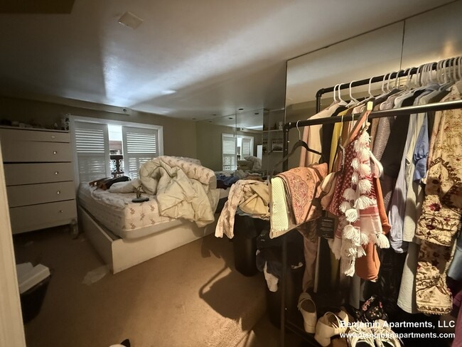 Building Photo - 113 Beacon St