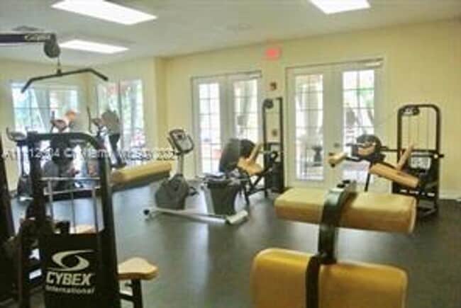 Photo - Greenhills-11032 Apartment