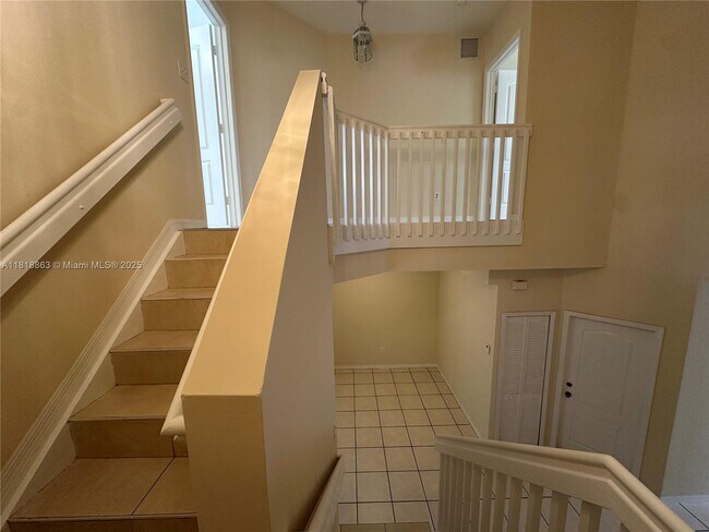 Building Photo - 10869 SW 88th Terrace