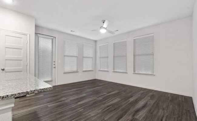 Foto del edificio - 3 bedroom in Northlake TX 76262