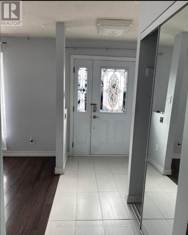 Building Photo - 48 Gorsey Square