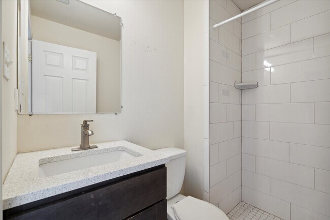 Building Photo - 1519 N 16th St