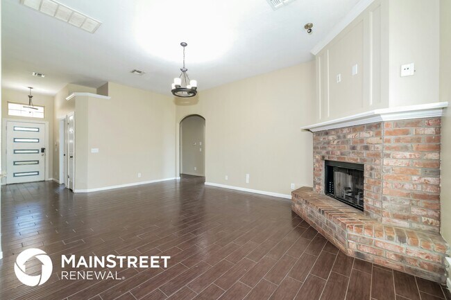 Foto del edificio - 1808 Fairmont Ln