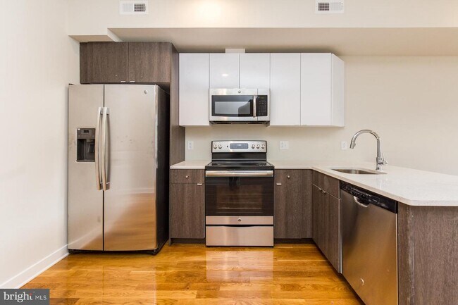 Foto del edificio - 1647 Germantown Ave