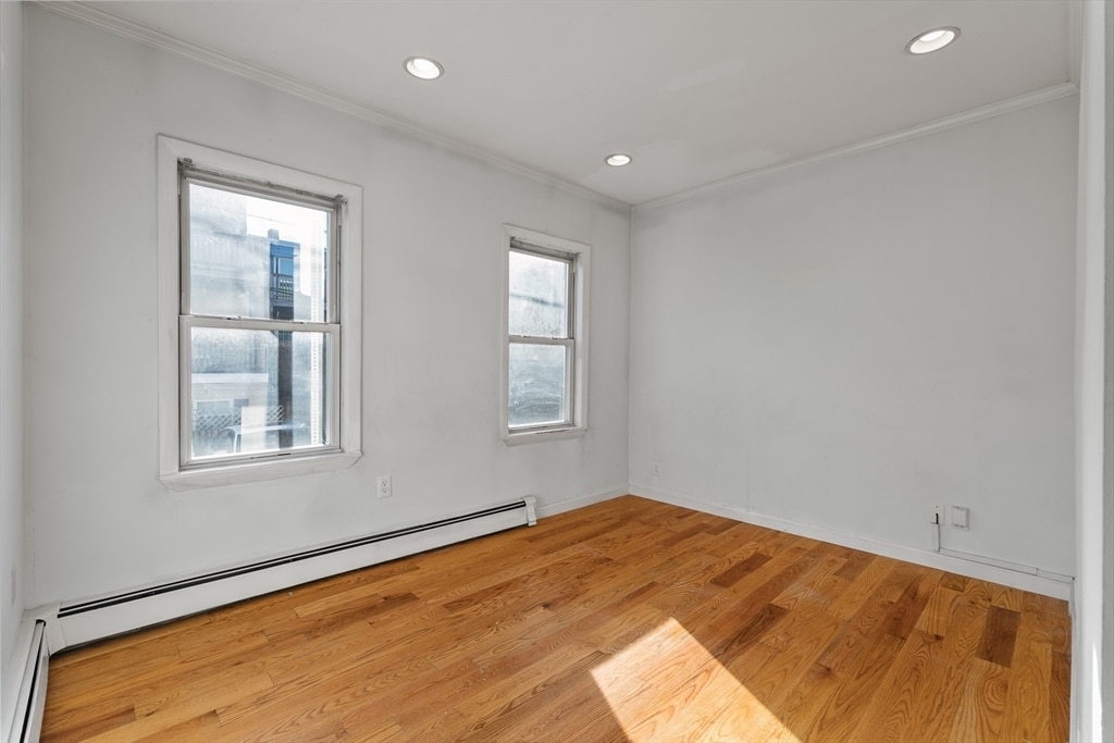 Foto principal - 7 Burrill Pl