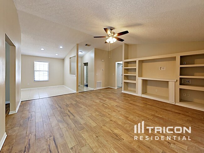 Foto del edificio - 2538 Derby Drive Deltona FL