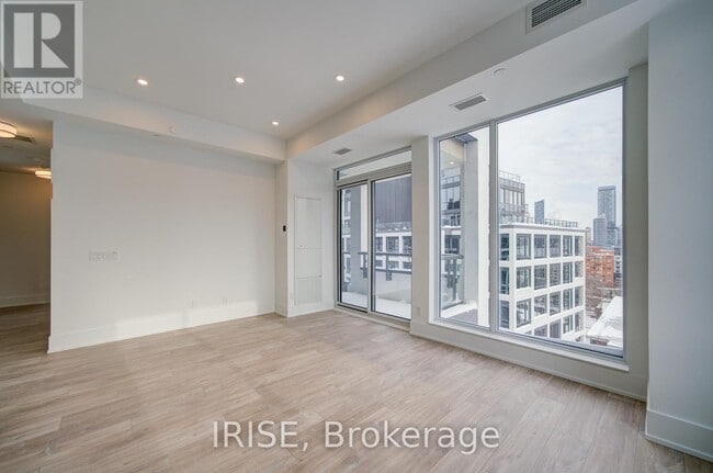 Building Photo - 115 Denison Ave