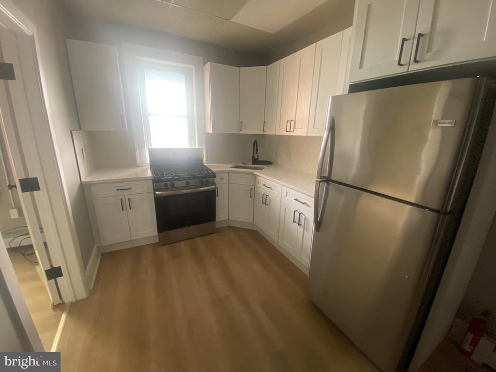 Foto del edificio - 202 N Main Ave