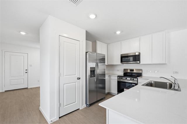 Foto del edificio - 6422 Willet Rd