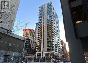 Building Photo - 340 Queen St