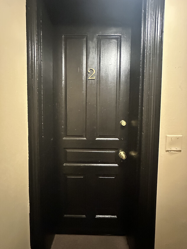 Primary Photo - 101 N Newberry St