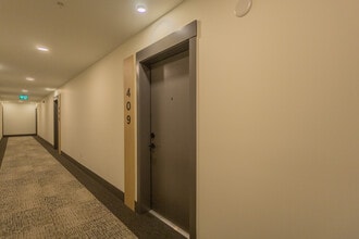 Building Photo - 27309 Fraser Hwy